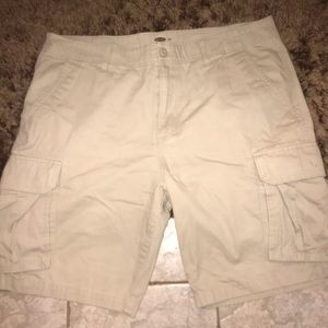 Men’s Old Navy Khaki Cargo Shorts